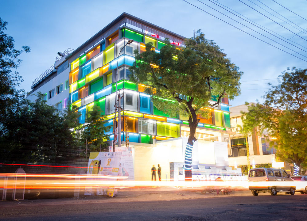 Hotel Oxina Lygon Tiruchirappalli Bagian luar foto