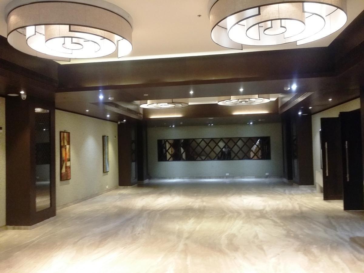 Hotel Oxina Lygon Tiruchirappalli Bagian luar foto