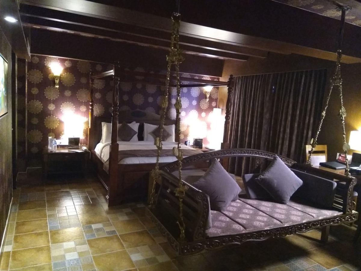Hotel Oxina Lygon Tiruchirappalli Bagian luar foto
